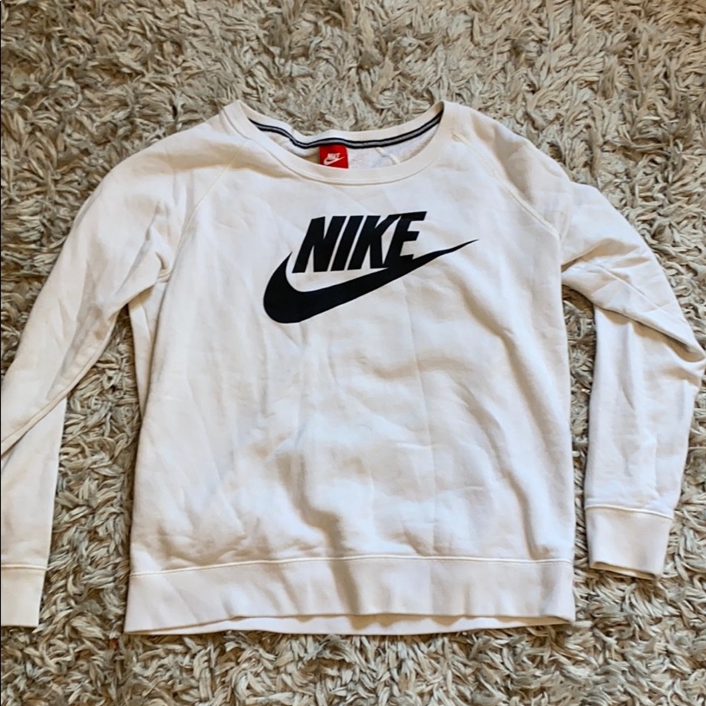 nike crew neck